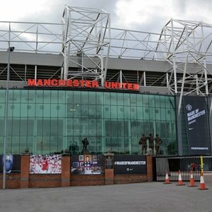 Meet your Posher, Dwight